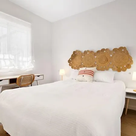 Vakantiehuis Beautiful Private Pool & Jacuzzi With Panoramic Views