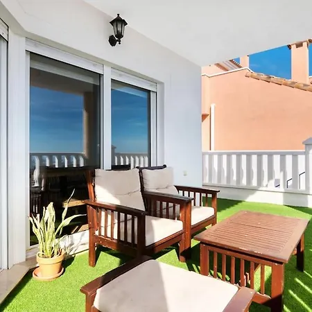 Vakantiehuis Beautiful Private Pool & Jacuzzi With Panoramic Views